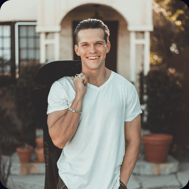 Profile picture of Andrew